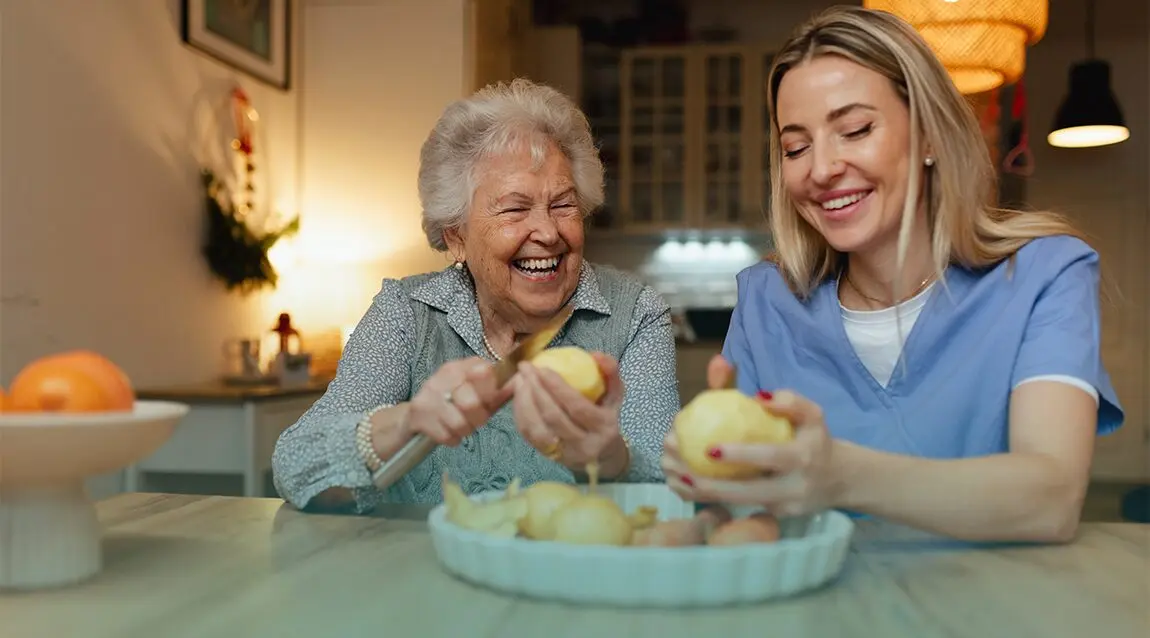 Cuidador regresando a su rutina diaria.