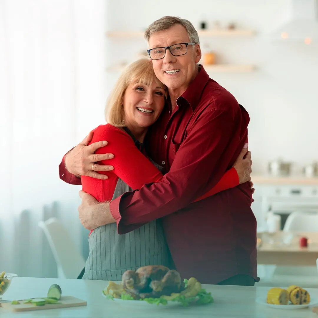 Adultos durante las fiestas navideñas mantienen su alimentación saludable.